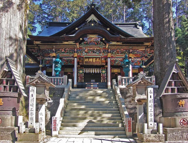 ギャンブル運アップのパワースポット-関東・三峯神社