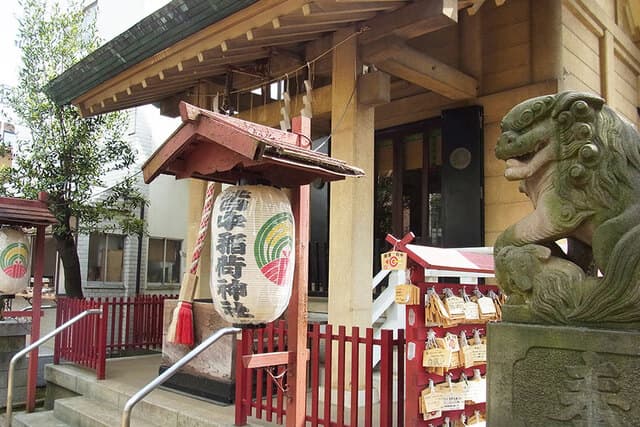 ギャンブル運アップのパワースポット-関東・皆中稲荷神社